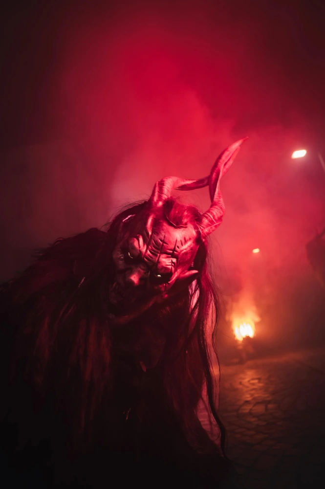 Krampuslauf im Kalterer Dorfzentrum 2025